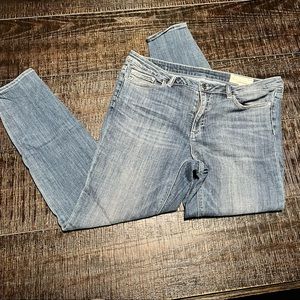 Two by Vince Camuto jeans